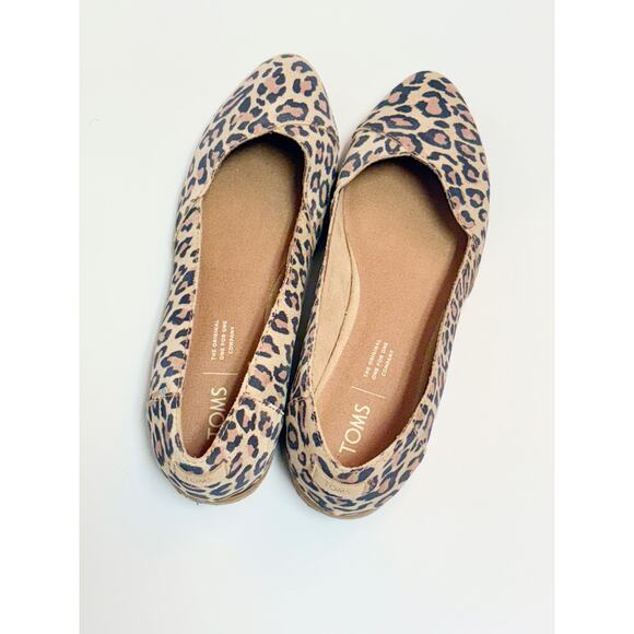 Toms JULIE Leopard Desert Tan Print Ballet Flats - Womens 8 - Picture 1 of 3